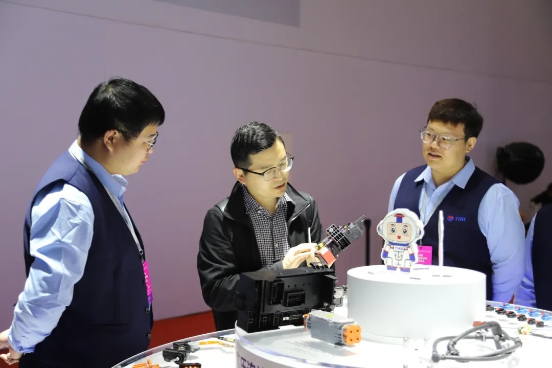 下载 (6).jpg 下载 (6).jpg