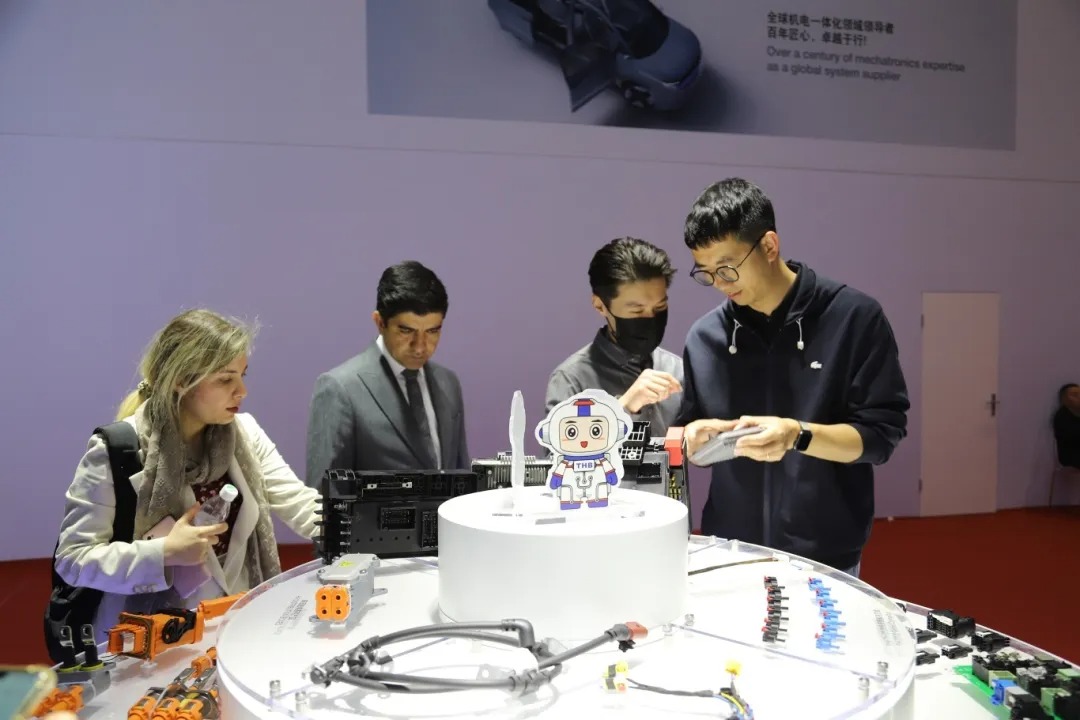 下载 (10).jpg 下载 (10).jpg