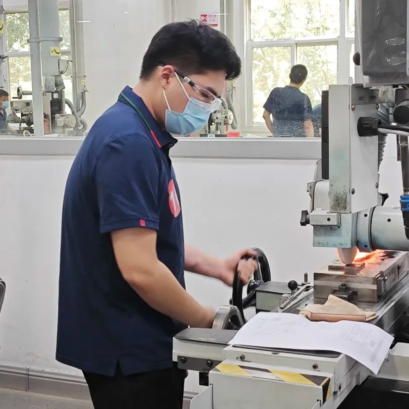 图片 (7).jpg 图片 (7).jpg